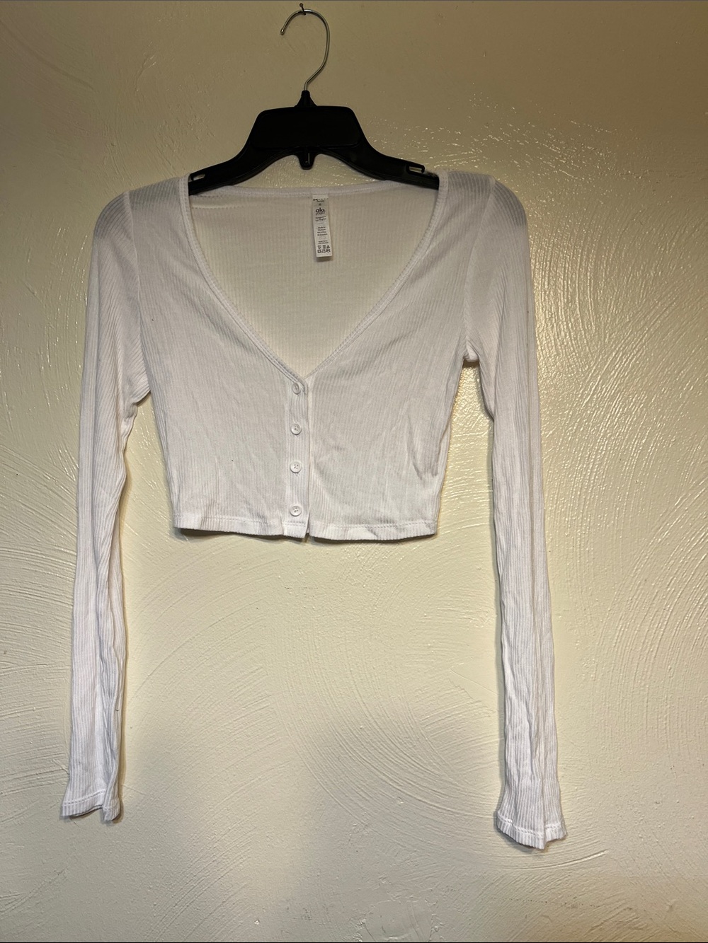 ALO YOGA RIBBED CROPPED WHISPER CARDIGAN
White / SMALL
